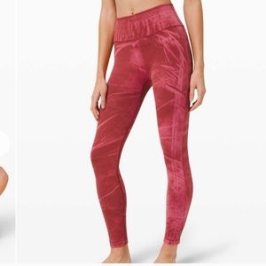 Lululemon Ebb to the Street Leggings